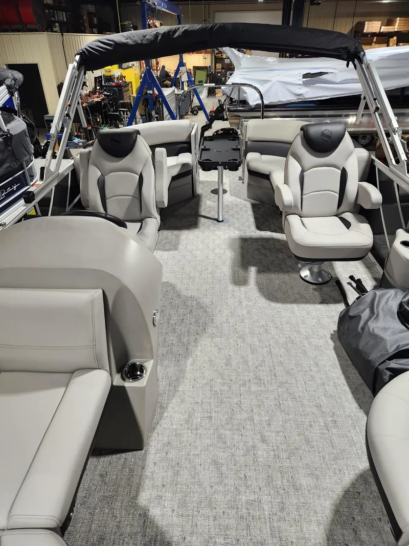 Slide: The Image of Southbay 220RSLE 2026 - 4