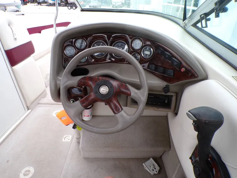 Slide: The Image of Crownline Boats 266BR 2001 - 12