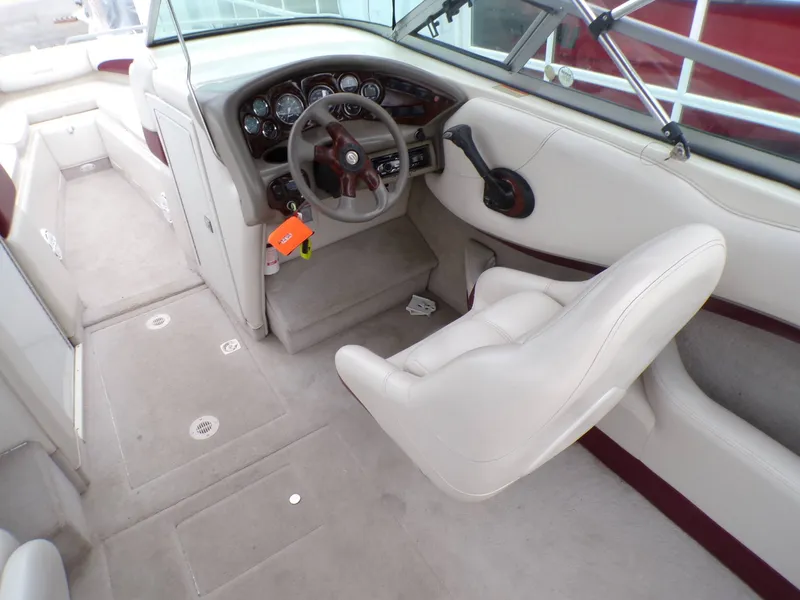 Slide: The Image of Crownline Boats 266BR 2001 - 11