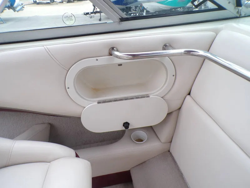 Slide: The Image of Crownline Boats 266BR 2001 - 21