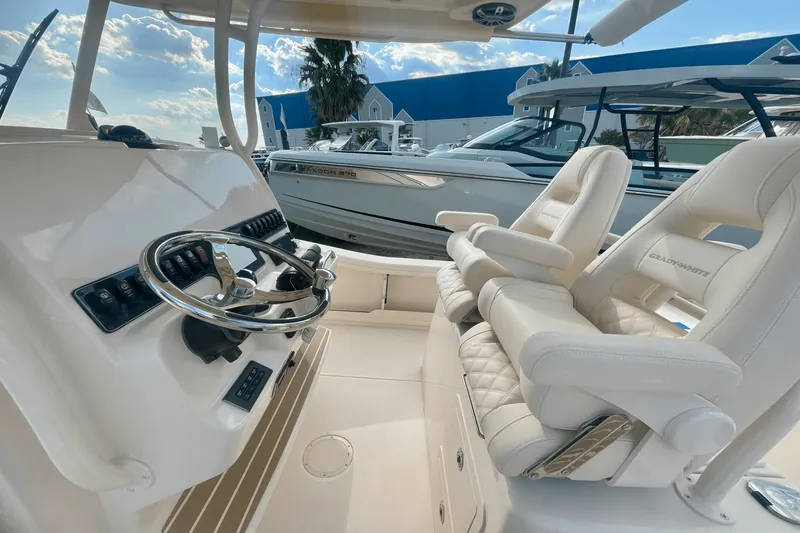 Slide: The Image of Grady-White 281 CE 2025 - 10