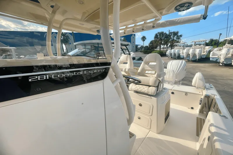 Slide: The Image of Grady-White 281 CE 2025 - 14