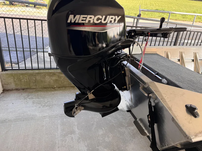 Slide: The Image of Southfork 1652SS Custom Jet Boat 2026 - 4