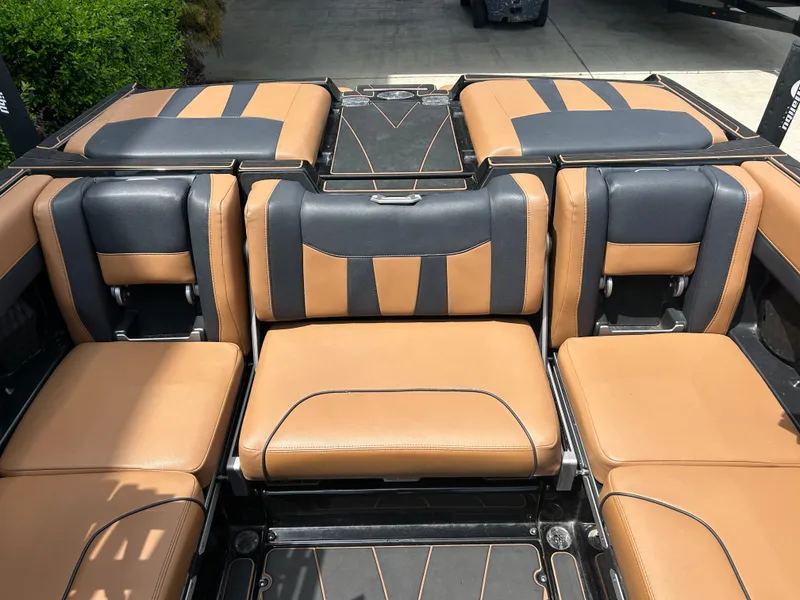 Slide: The Image of Malibu 23LSV 2023 - 7