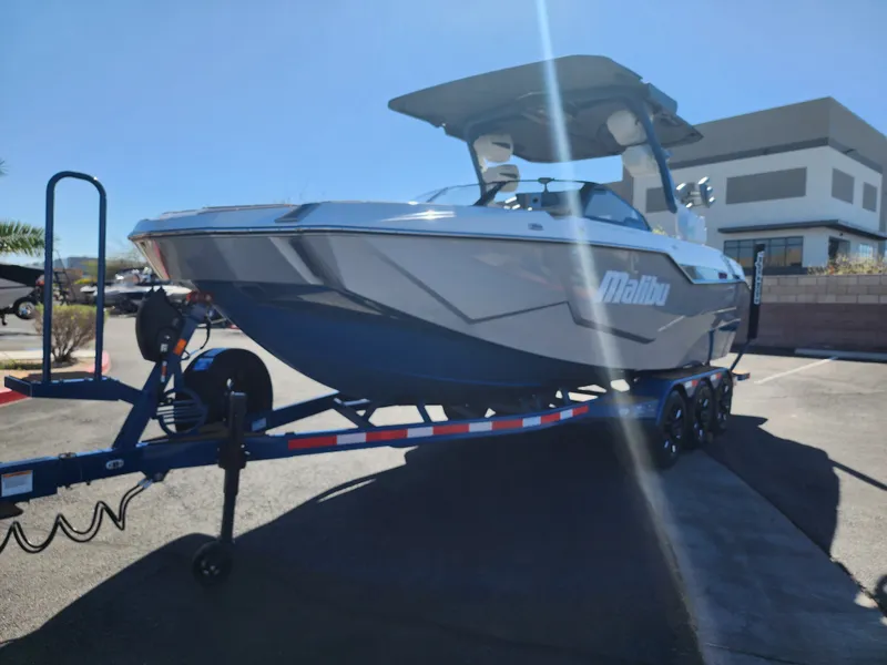 Slide: The Image of Malibu M242 2026 - 4