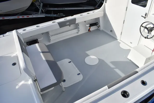 Slide: The Image of Steiger Craft 28 Fisherman 2026 - 7