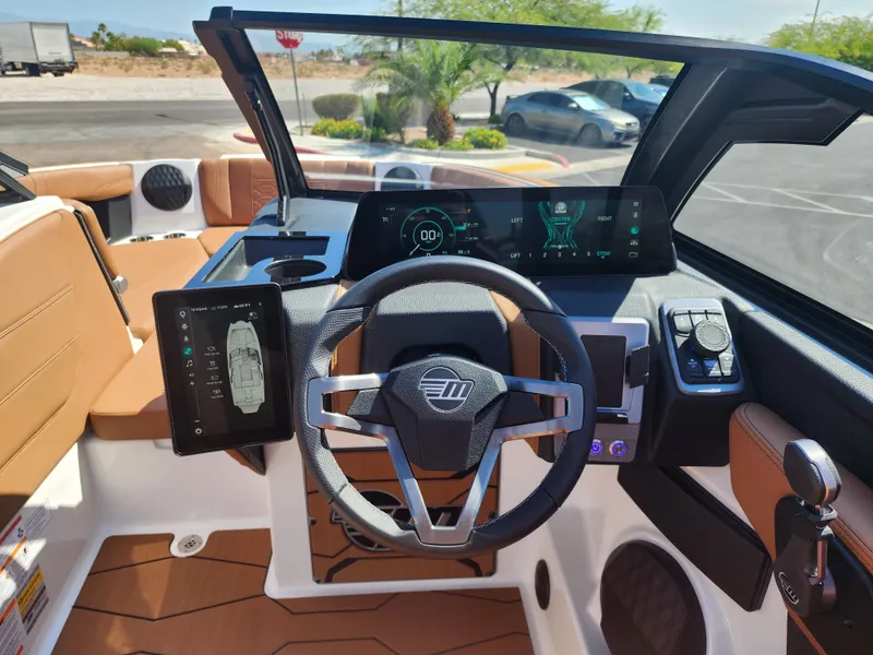 Slide: The Image of Malibu 23 MXZ 2026 - 19