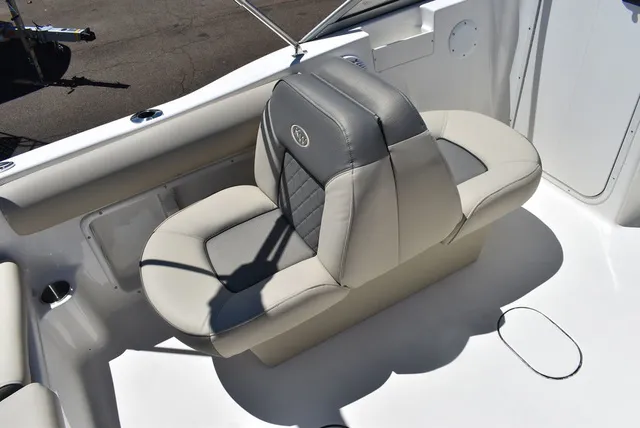 Slide: The Image of Key West Boats 203 DFS 2026 - 19