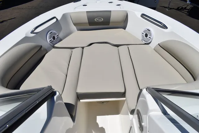 Slide: The Image of Key West Boats 203 DFS 2026 - 28