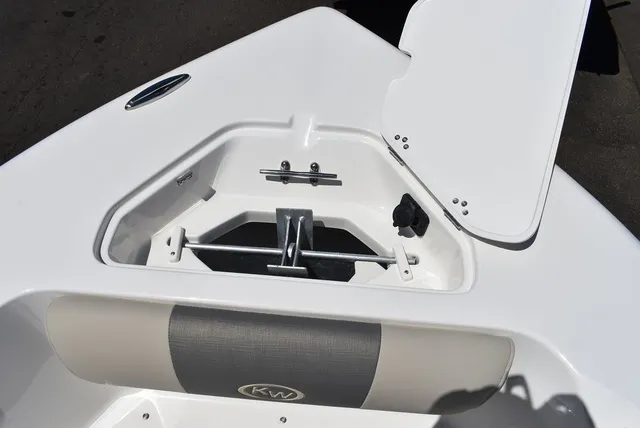 Slide: The Image of Key West Boats 203 DFS 2026 - 32