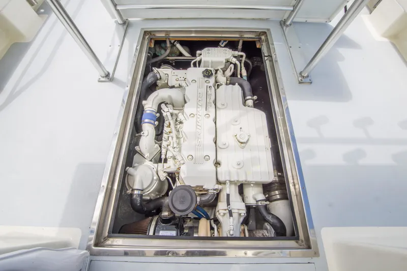 Slide: The Image of Custom Stringari Pilothouse 2005 - 23