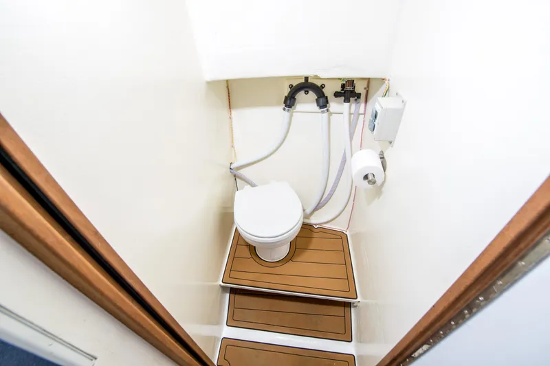 Slide: The Image of Custom Stringari Pilothouse 2005 - 21