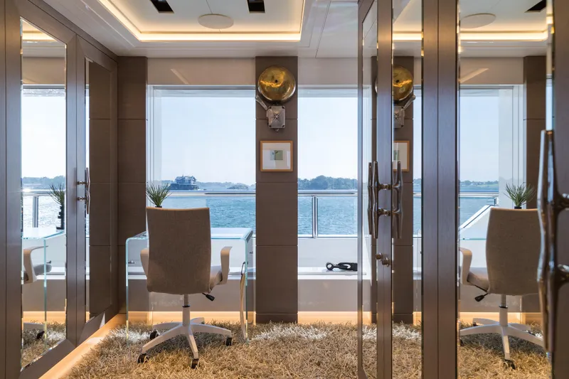Slide: The Image of Royal Hakvoort Shipyard Custom 2019 - 20