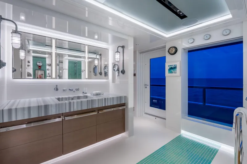 Slide: The Image of Royal Hakvoort Shipyard Custom 2019 - 31
