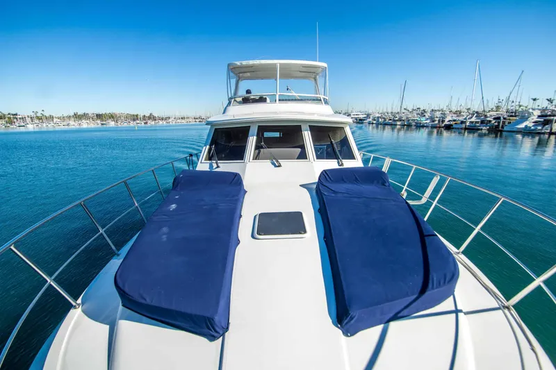 Slide: The Image of Navigator 44 Pilothouse 2005 - 2