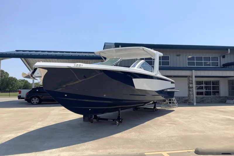 The Image of Aviara AV32 2025 - undefined