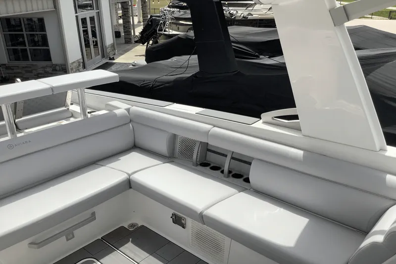 Slide: The Image of Aviara AV32 2025 - 21