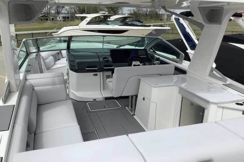 Slide: The Image of Aviara AV32 2025 - 8