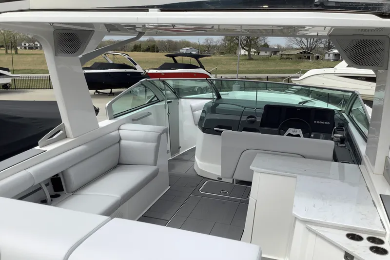 Slide: The Image of Aviara AV32 2025 - 9