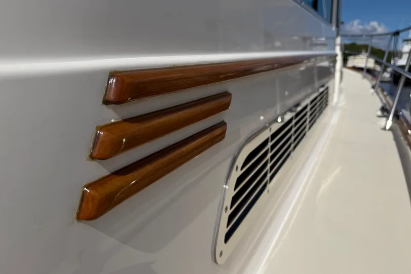 Slide: The Image of Sabre 40 Sedan 2011 - 83