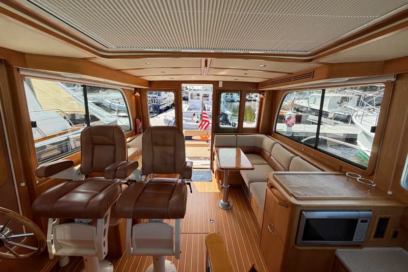 Slide: The Image of Sabre 40 Sedan 2011 - 41