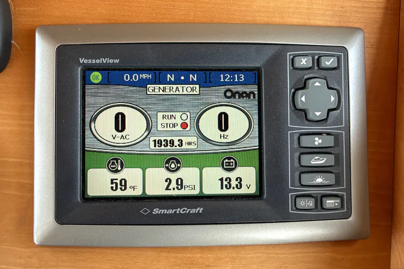 Slide: The Image of Sabre 40 Sedan 2011 - 90