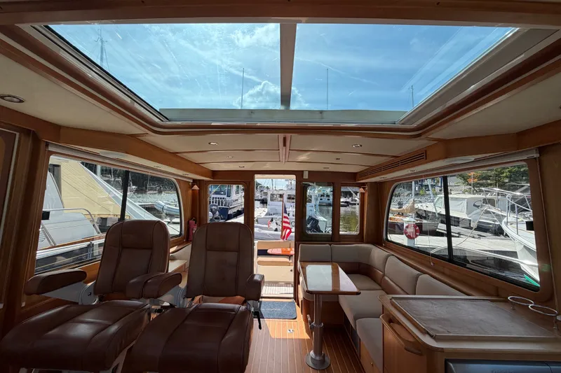 Slide: The Image of Sabre 40 Sedan 2011 - 42