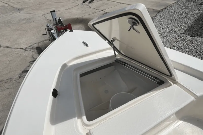 Slide: The Image of Scout 177 Sport 2025 - 5