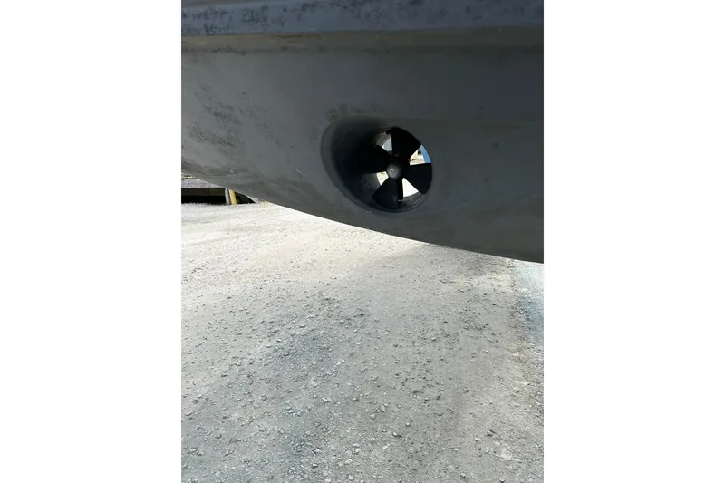 Slide: The Image of Azimut 55E 2006 - 15