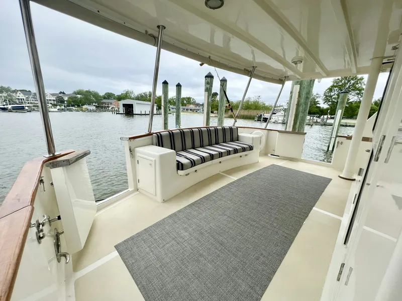 Slide: The Image of Grand Alaskan 60 Pilothouse 2000 - 15