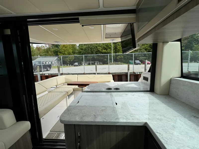 Slide: The Image of Regal 38 Grande Coupe 2020 - 103