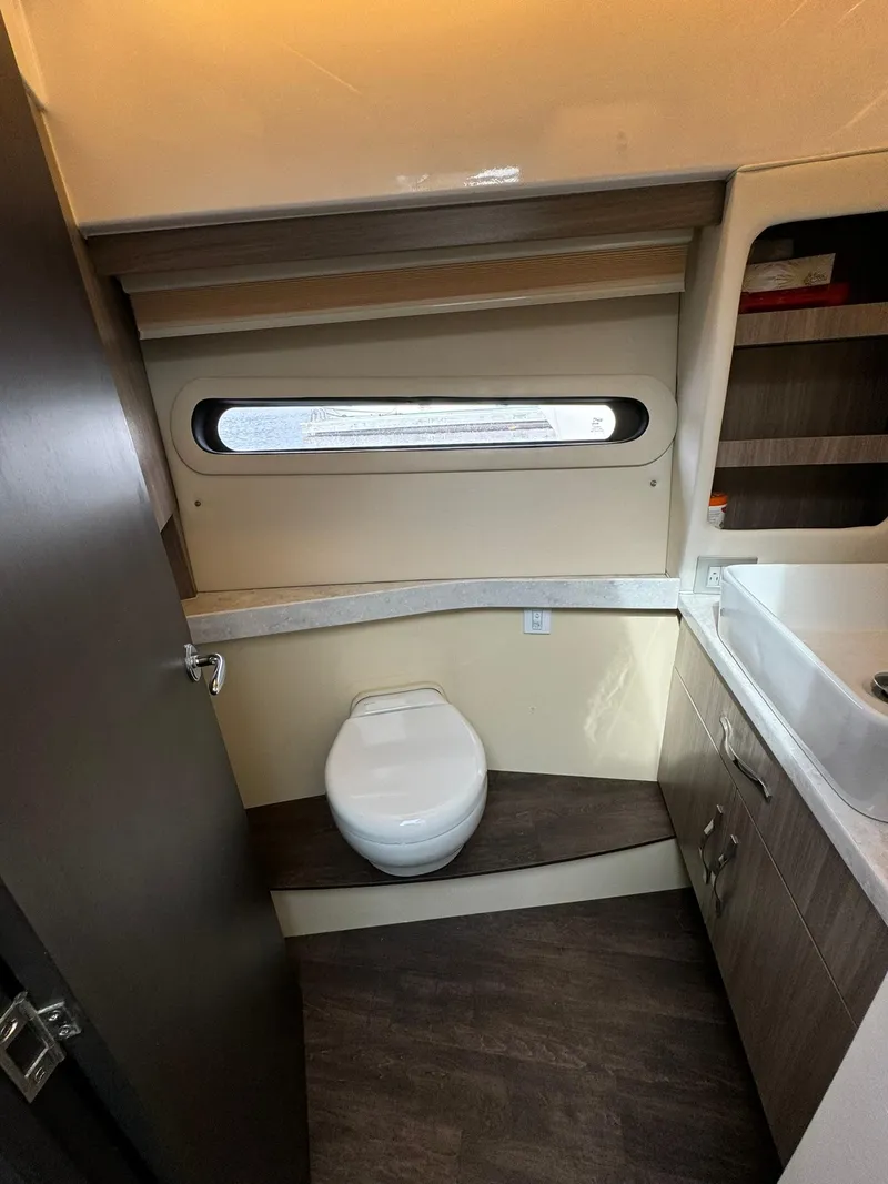 Slide: The Image of Regal 38 Grande Coupe 2020 - 124