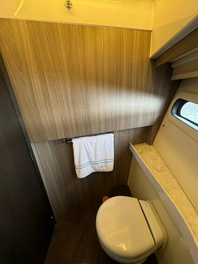 Slide: The Image of Regal 38 Grande Coupe 2020 - 130