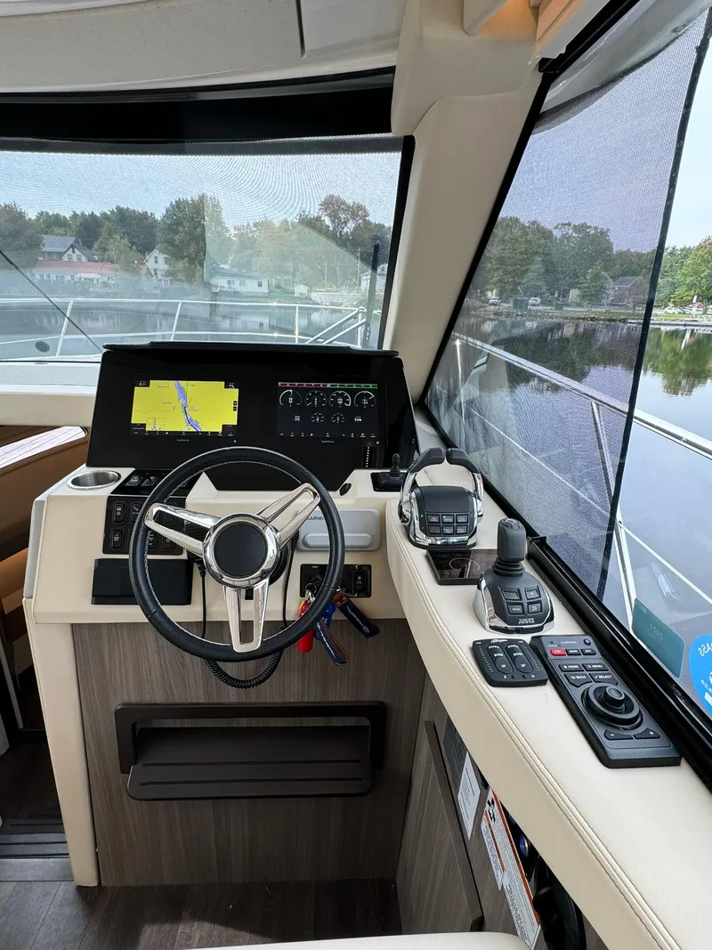 Slide: The Image of Regal 38 Grande Coupe 2020 - 83