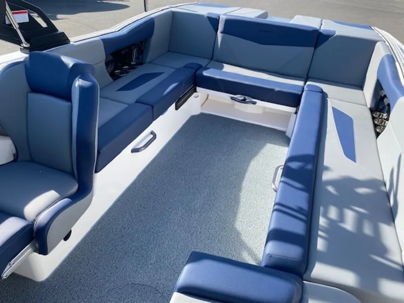 Slide: The Image of MasterCraft NXT24 2025 - 17