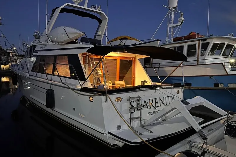 Slide: The Image of Ocean Alexander 520 Pilothouse 1991 - 42