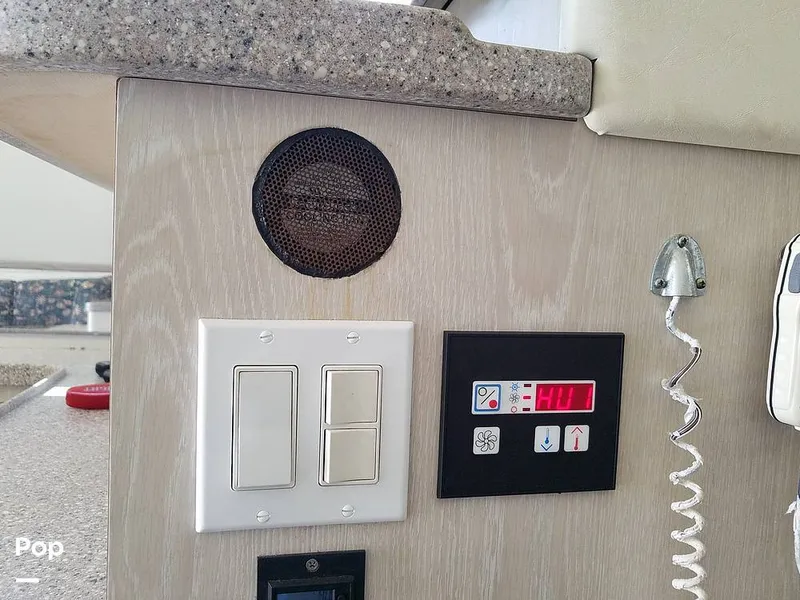 Slide: The Image of Wellcraft 3700 Cozumel 1988 - 6652119