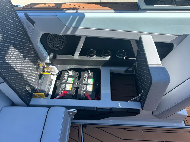 Slide: The Image of Nautique GS22 2026 - 15