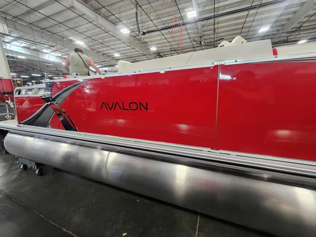 Slide: The Image of Avalon 2185 25 LSZ CRB 2026 - 9