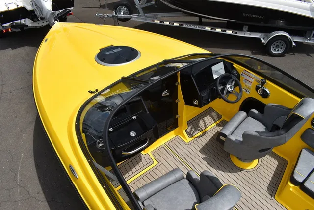 Slide: The Image of Stingray 23 OCX 2025 - 10