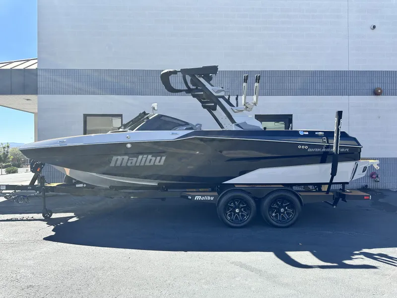 The Image of Malibu 23 MXZ 2026 - 0