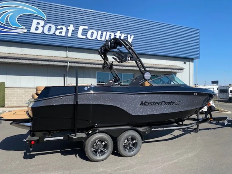 Slide: The Image of MasterCraft XT23 2025 - 4