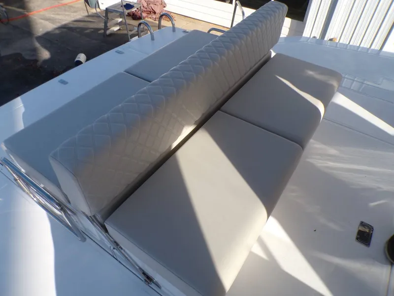 Slide: The Image of Schaefer Yachts DBA 380 2025 - 29