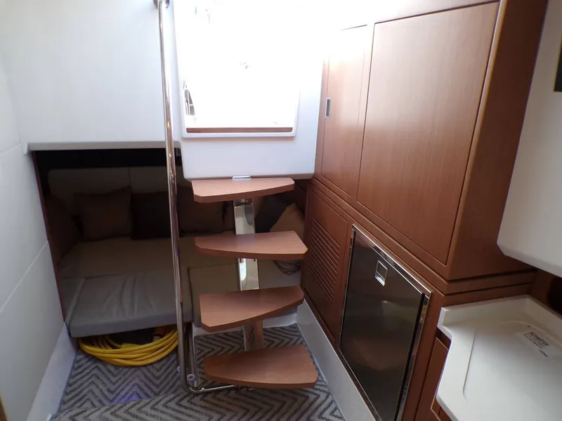 Slide: The Image of Schaefer Yachts DBA 380 2025 - 36