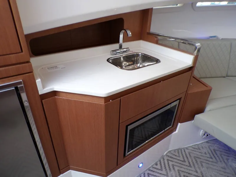 Slide: The Image of Schaefer Yachts DBA 380 2025 - 38
