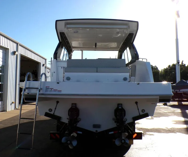 Slide: The Image of Schaefer Yachts DBA 380 2025 - 53