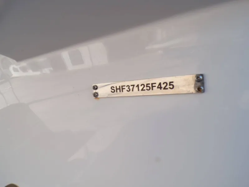 Slide: The Image of Schaefer Yachts DBA 380 2025 - 54