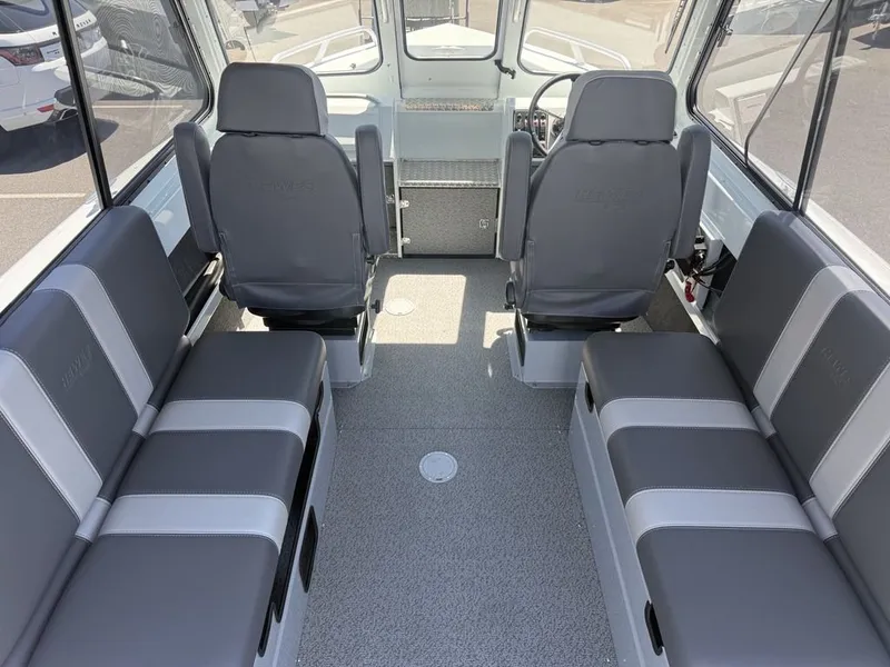 Slide: The Image of Hewescraft 210 Sea Runner Hardtop 2026 - 7