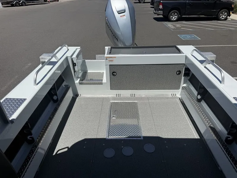Slide: The Image of Hewescraft 210 Sea Runner Hardtop 2026 - 11