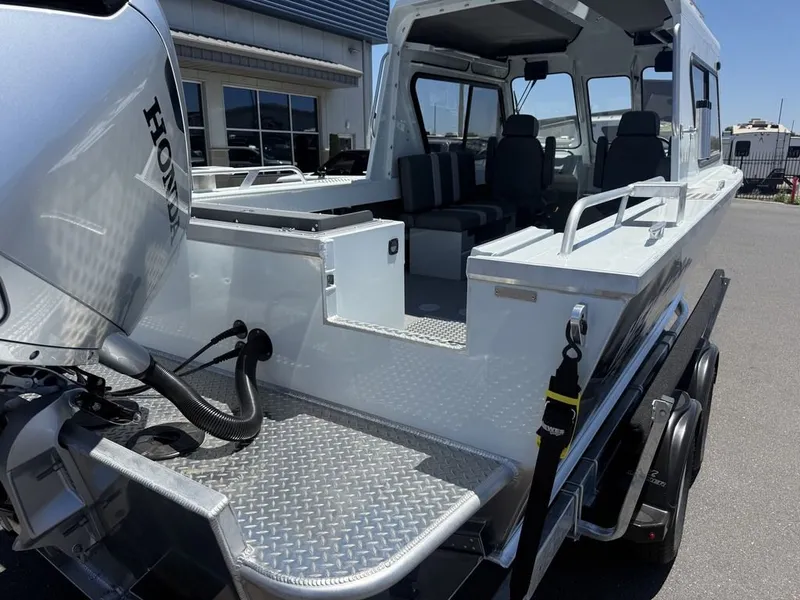 Slide: The Image of Hewescraft 210 Sea Runner Hardtop 2026 - 5